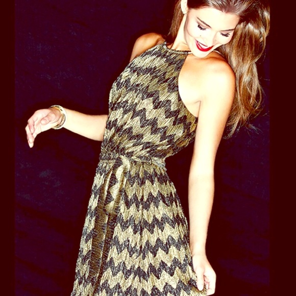 NWOT Guess Culver Dress (Small) - Picture 1 of 8